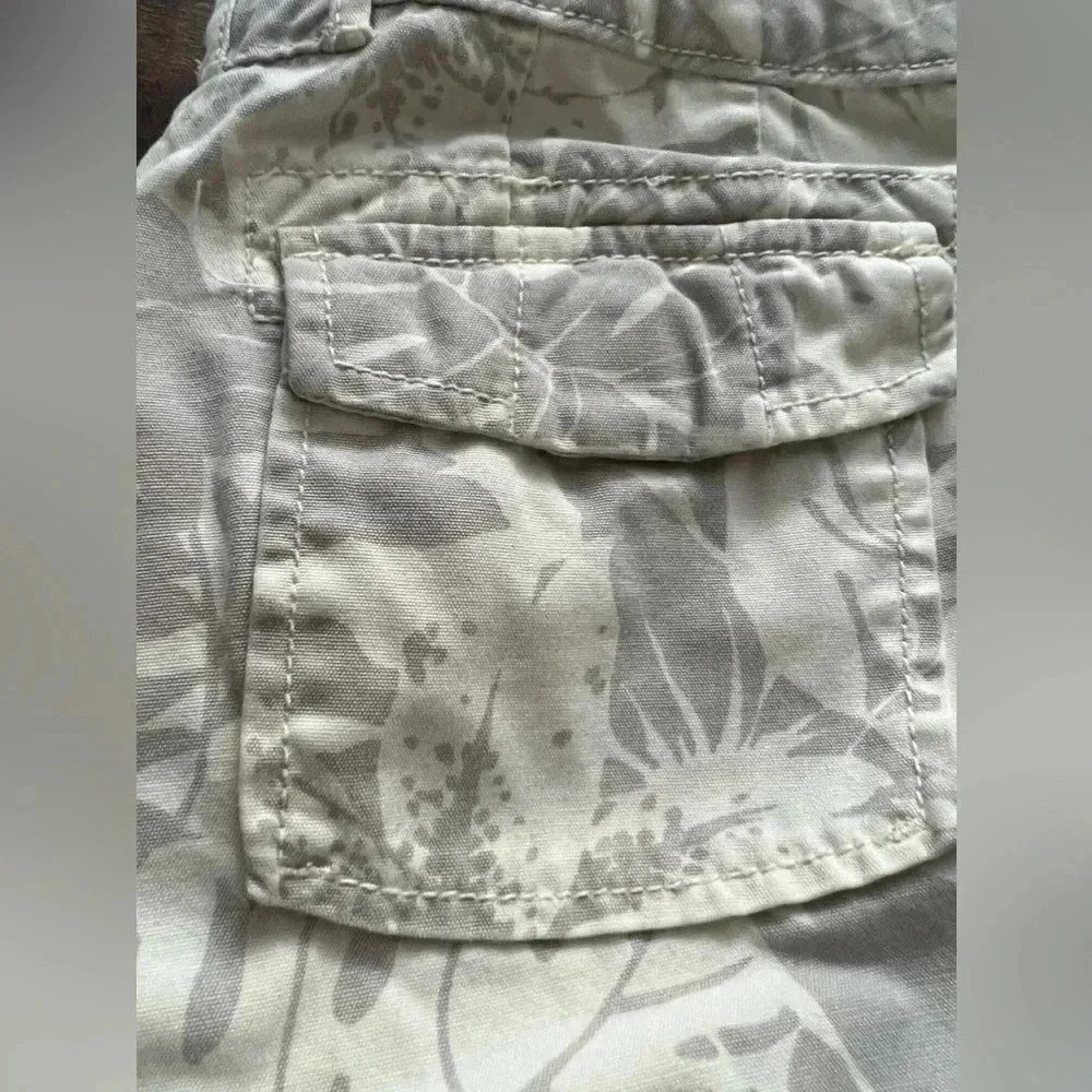 Caribbean Joe Let’s Go| ladies petite cropped pants. Size: 16P.​ - Picture 2 of 14